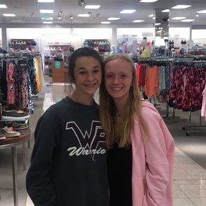 Meet your Posher, Violet